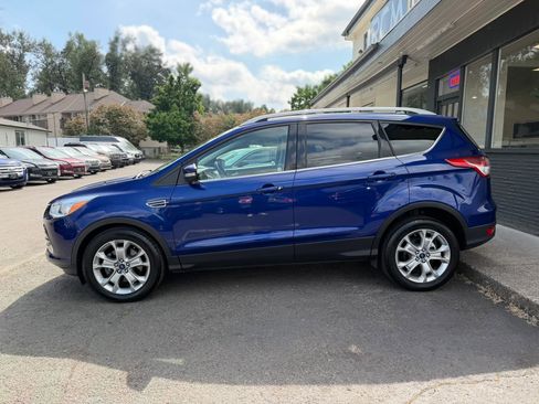Used 2014 Ford Escape Titanium AWD/4WD image 4