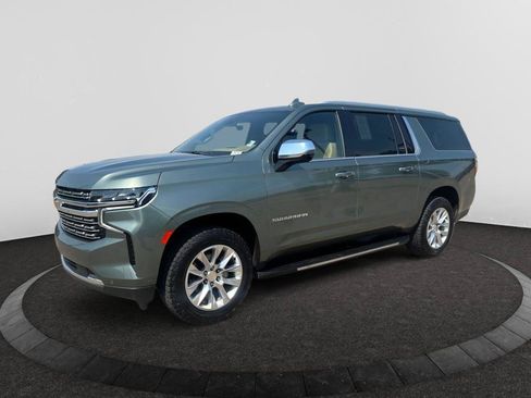 Used 2023 Chevrolet Suburban Premier w/ Advanced Technology Package AWD/4WD image 1