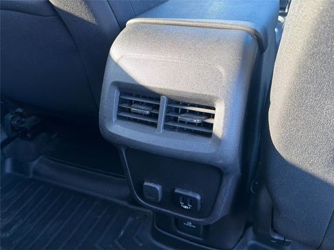 Used 2018 Chevrolet Equinox LT w/ Sun & Infotainment Package image 25