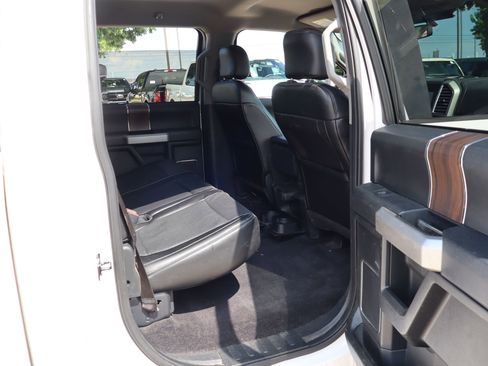 Used 2015 Ford F150 Lariat w/ Trailer Tow Package RWD image 28