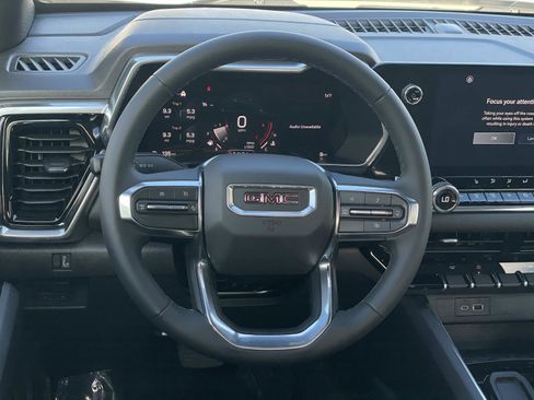 New 2026 GMC Canyon Elevation w/ Convenience Package image 10