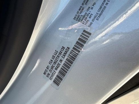 New 2026 Chrysler Pacifica Select w/ S Appearance Package image 25