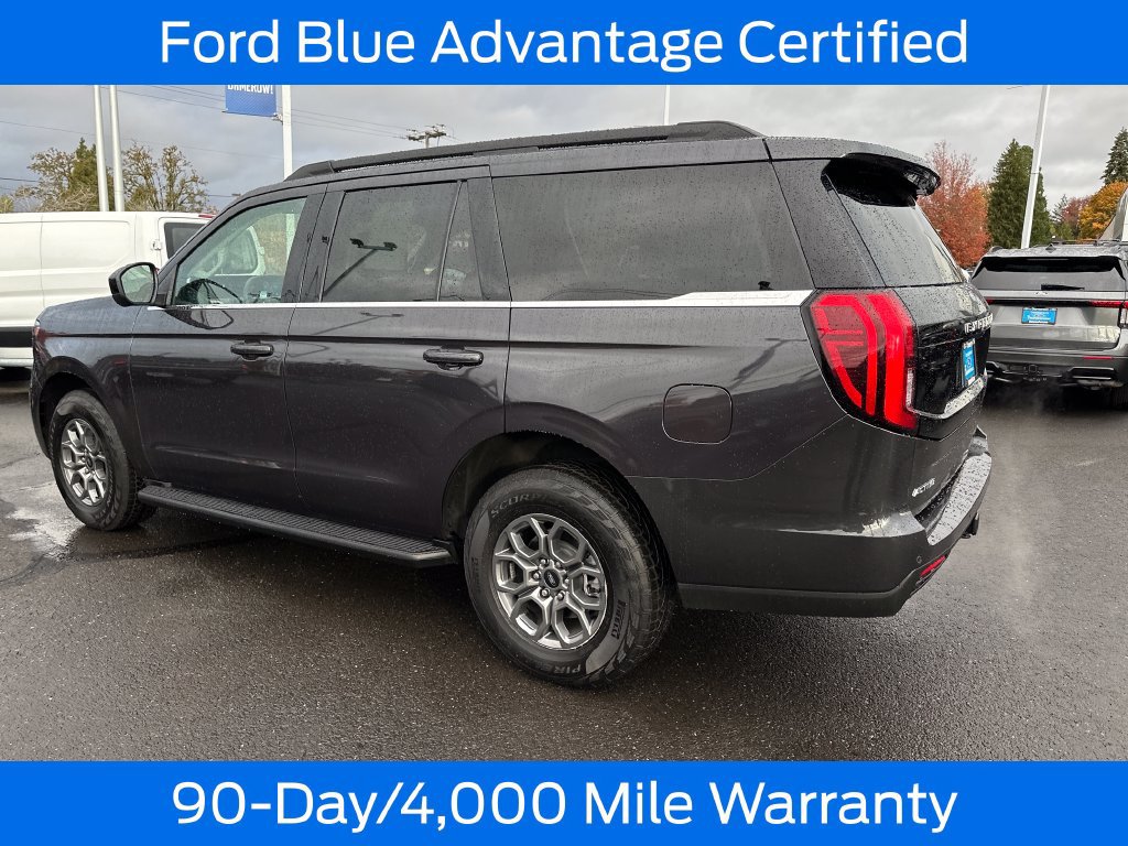 Certified 2025 Ford Expedition Active AWD/4WD image 5