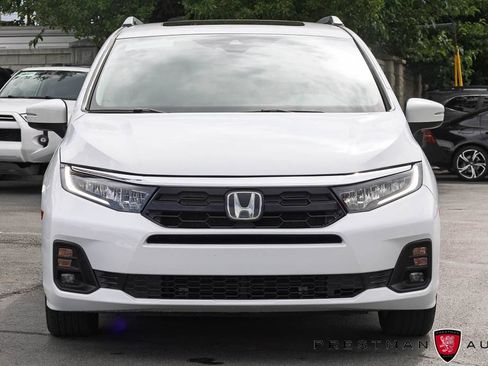 Used 2025 Honda Odyssey Touring image 15
