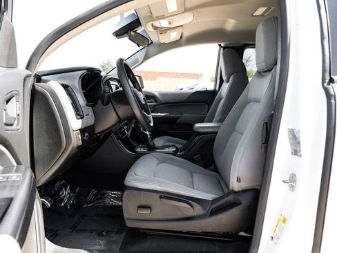 Used 2022 Chevrolet Colorado W/T w/ WT Convenience Package image 3