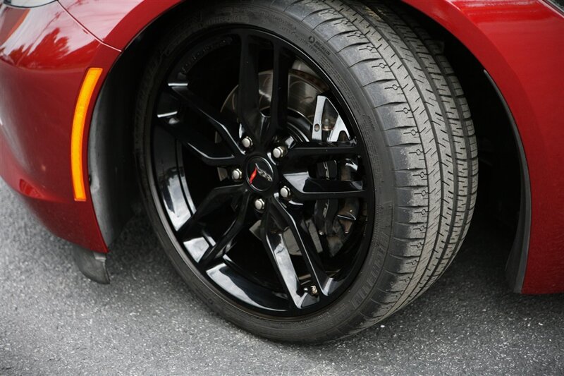 Used 2016 Chevrolet Corvette Stingray Coupe w/ 2LT Preferred Equipment Group RWD image 4