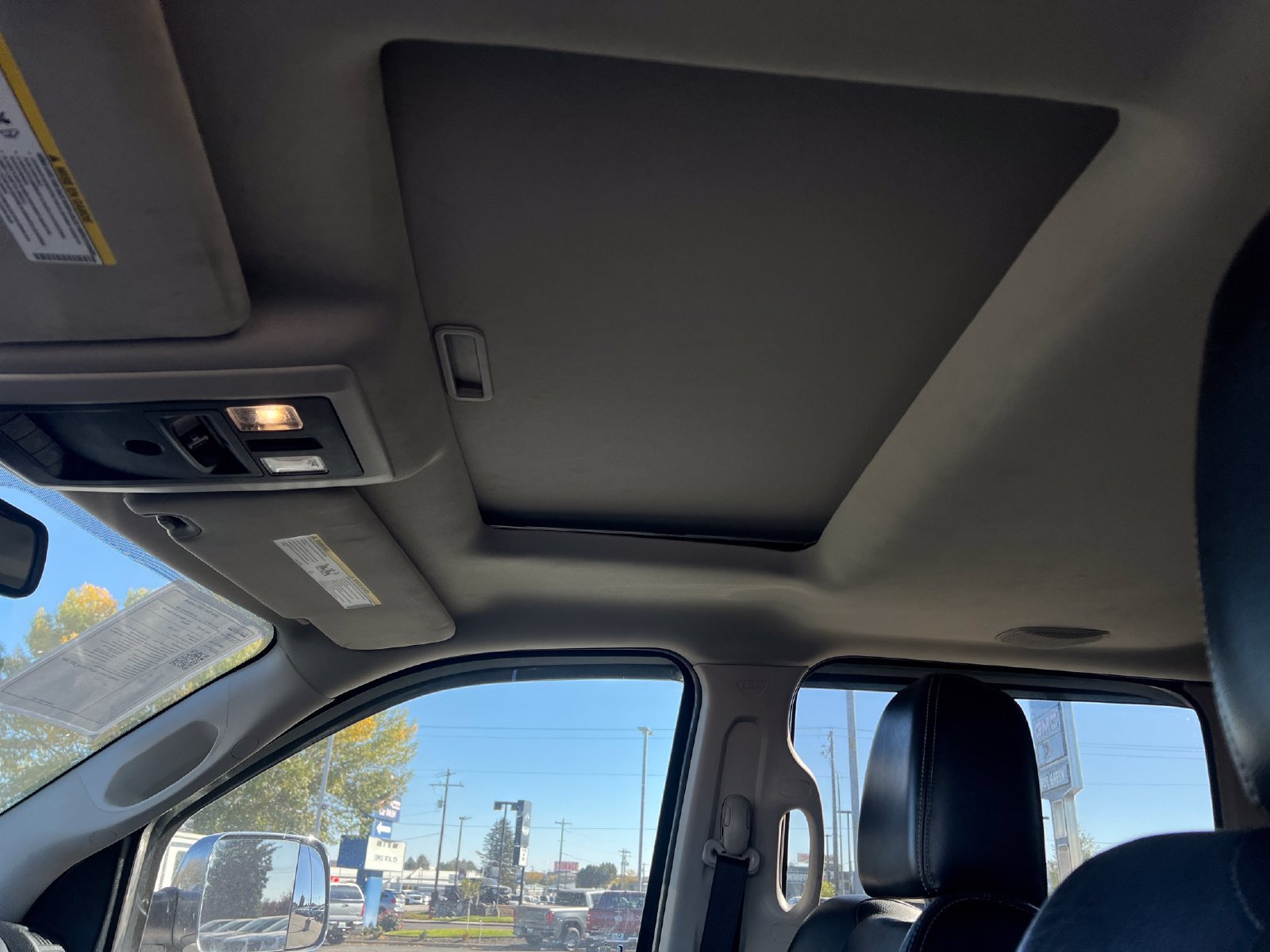 Used 2014 RAM 3500 Laramie AWD/4WD image 24