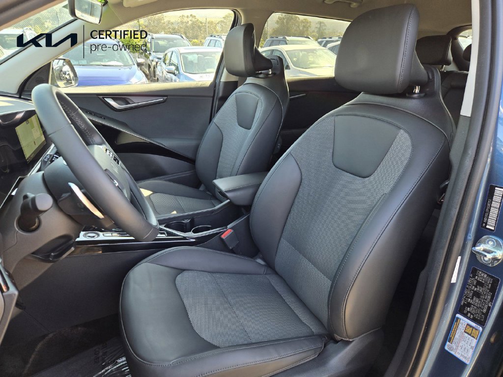 Certified 2023 Kia Niro Wind FWD image 15