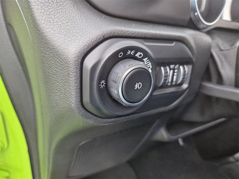 Used 2021 Jeep Wrangler Unlimited Sport image 28