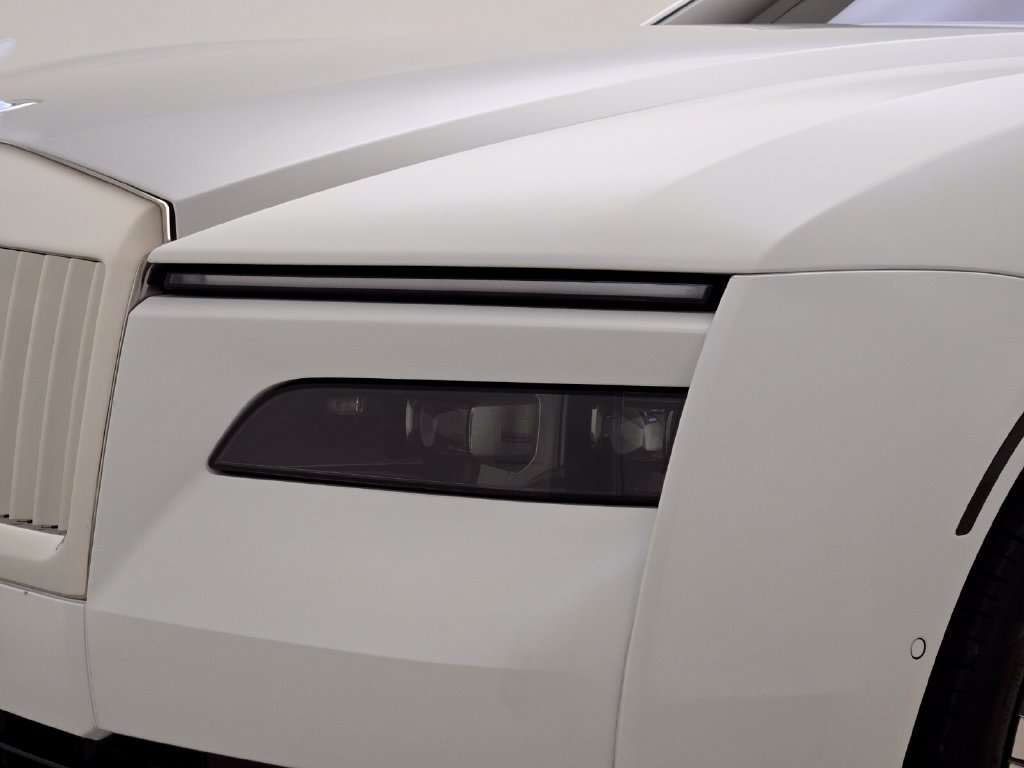 Certified 2024 Rolls-Royce Spectre w/ Spectre Launch Package AWD/4WD image 8