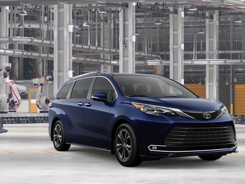New 2026 Toyota Sienna Platinum AWD/4WD image 17
