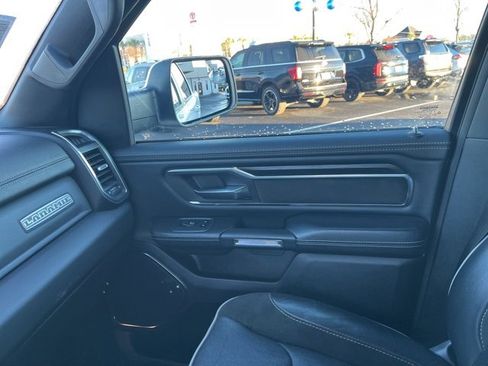 Used 2024 RAM 1500 Laramie image 32