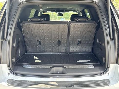 New 2026 Chevrolet Tahoe Premier RWD image 9