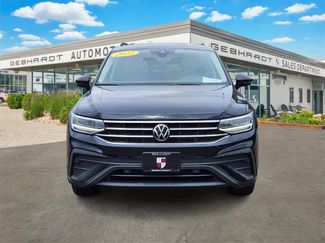 Used 2022 Volkswagen Tiguan SE video 2