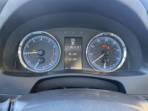 Used 2017 Toyota Corolla SE image 17