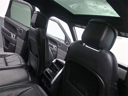 Used 2019 Land Rover Range Rover Sport HSE image 25