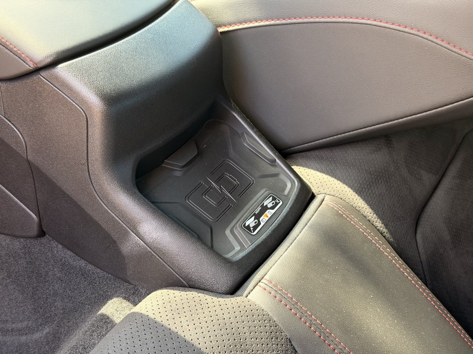 Used 2017 Chevrolet Camaro ZL1 RWD image 33