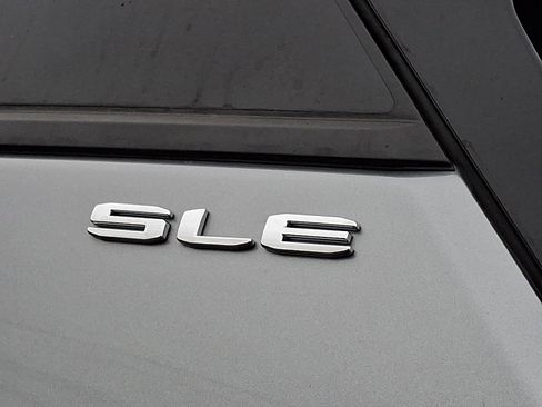 Certified 2024 GMC Terrain SLE FWD image 30