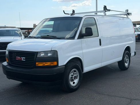 Used 2022 GMC Savana 2500 w/ Driver Convenience Package RWD image 1