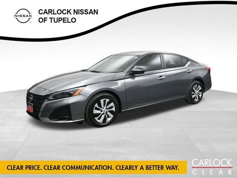 Used 2025 Nissan Altima 2.5 S image 1