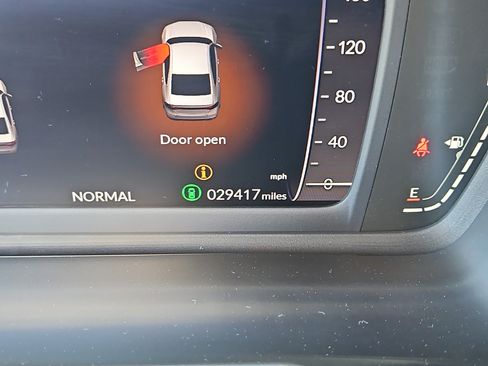 Certified 2024 Honda Accord Sport image 6