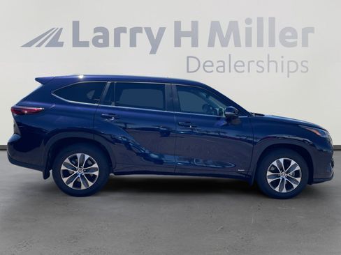 Used 2026 Toyota Highlander XLE AWD/4WD image 6