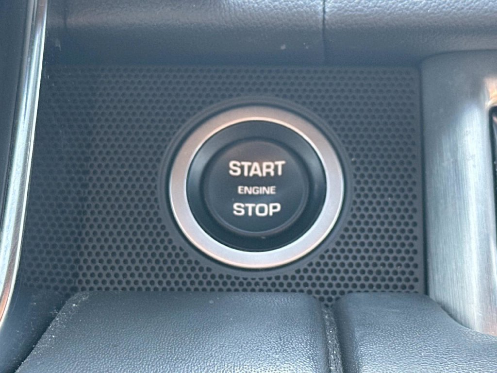 Used 2020 Land Rover Range Rover HSE AWD/4WD image 27