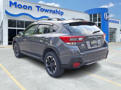 Used 2022 Subaru Crosstrek 2.0i Premium w/ Popular Package #3 AWD/4WD image 4