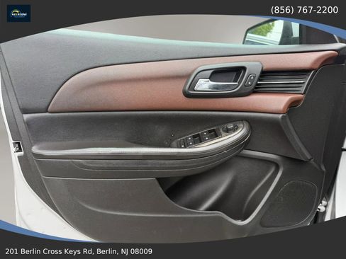 Used 2015 Chevrolet Malibu LTZ FWD image 9