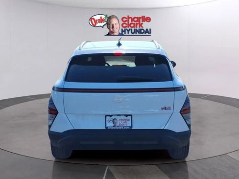 New 2026 Hyundai Kona SEL Sport image 4