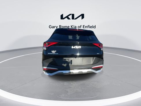 Used 2024 Kia Sportage EX image 7