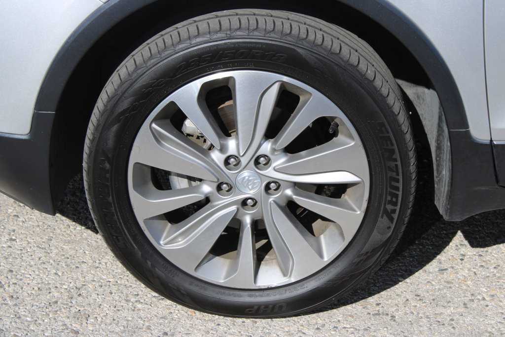Used 2018 Buick Encore Preferred AWD/4WD image 8