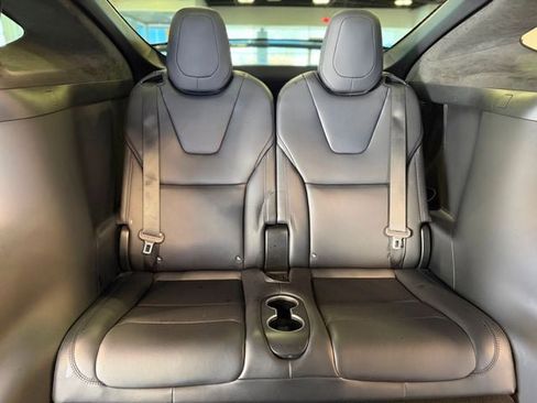 Used 2017 Tesla Model X 75D image 23
