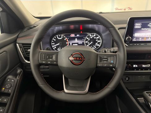 New 2026 Nissan Rogue SV AWD/4WD image 17