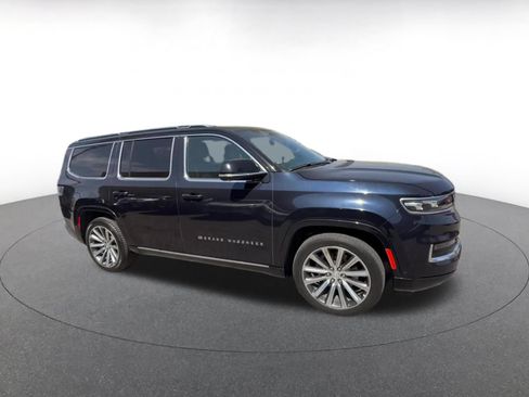 Used 2023 Jeep Grand Wagoneer Series II w/ Flexible Seating Group AWD/4WD image 2
