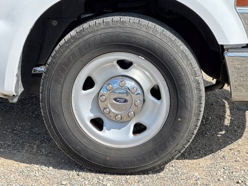 Used 2008 Ford F250 2WD SuperCab Super Duty image 24