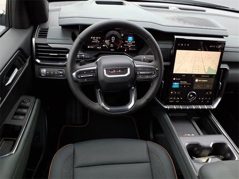 New 2026 GMC Acadia AT4 w/ Luxury Package image 5