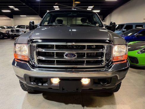 Used 2003 Ford F250 XLT AWD/4WD image 16