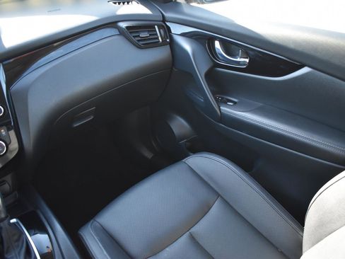 Used 2022 Nissan Rogue Sport SL AWD/4WD image 20