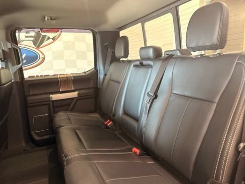 Used 2020 Ford F150 Lariat w/ Equipment Group 502A Luxury AWD/4WD image 17