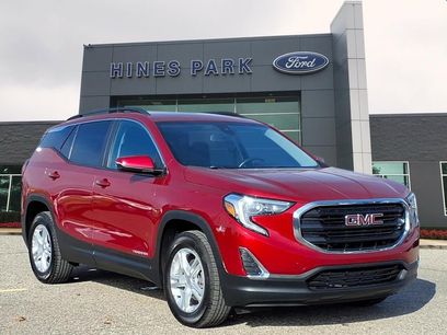 Used 2021 GMC Terrain SLE w/ Driver Convenience Package