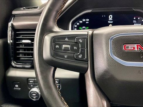 Used 2025 GMC Sierra 2500 AT4 image 20
