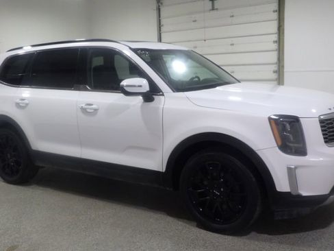 Used 2022 Kia Telluride EX w/ EX Premium Package AWD/4WD image 5