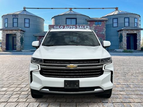 Used 2021 Chevrolet Suburban LT RWD image 8