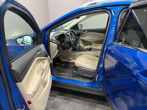 Used 2017 Ford Escape Titanium FWD image 14