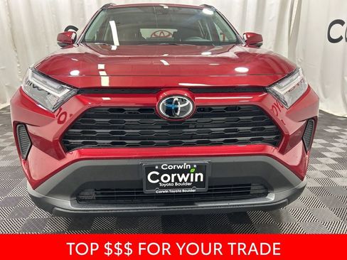 Used 2025 Toyota RAV4 XLE image 2