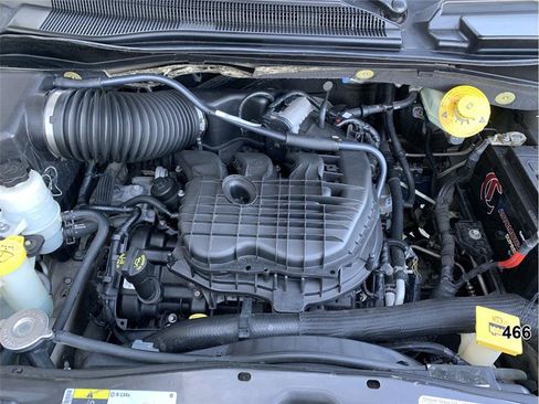 Used 2013 Dodge Grand Caravan SE FWD image 15
