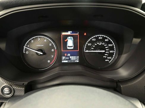 Used 2023 Subaru Forester AWD/4WD image 12