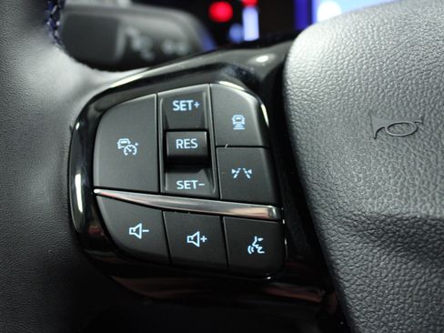 New 2026 Ford Escape SE image 20