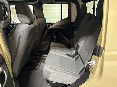 New 2026 Jeep Gladiator Sport image 22